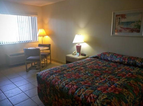 Cypress Cove Nudist Resort Poinciana Exterior photo