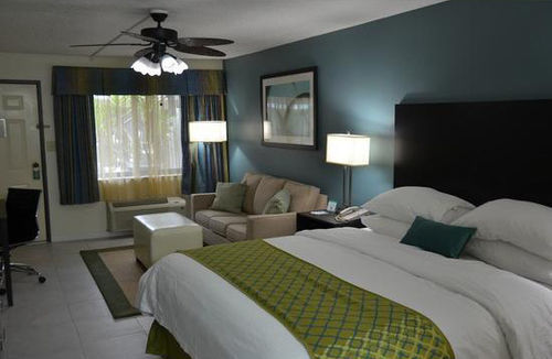 Cypress Cove Nudist Resort Poinciana Exterior photo